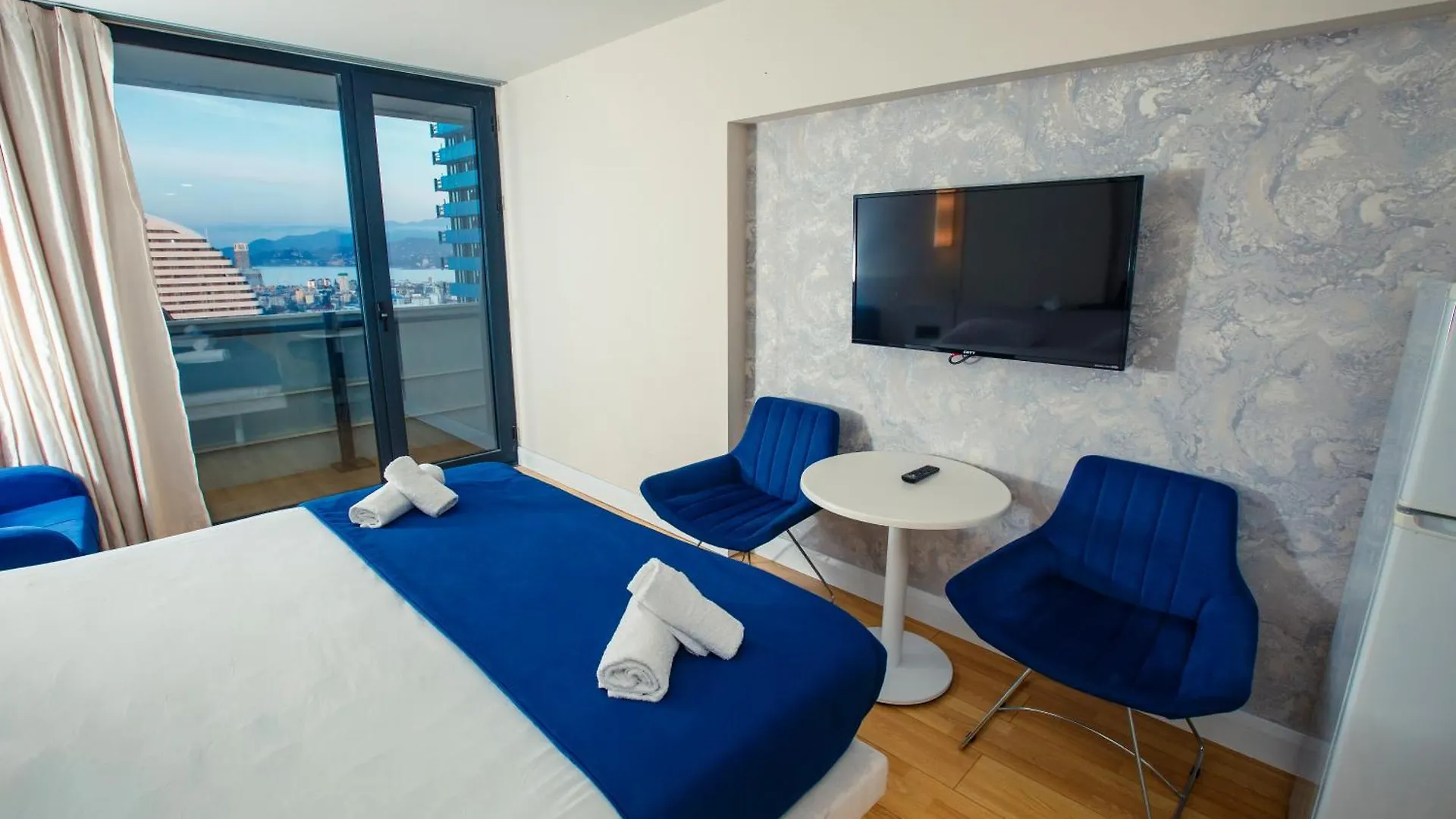 Orbi City Luxury Suites In バトゥーミ